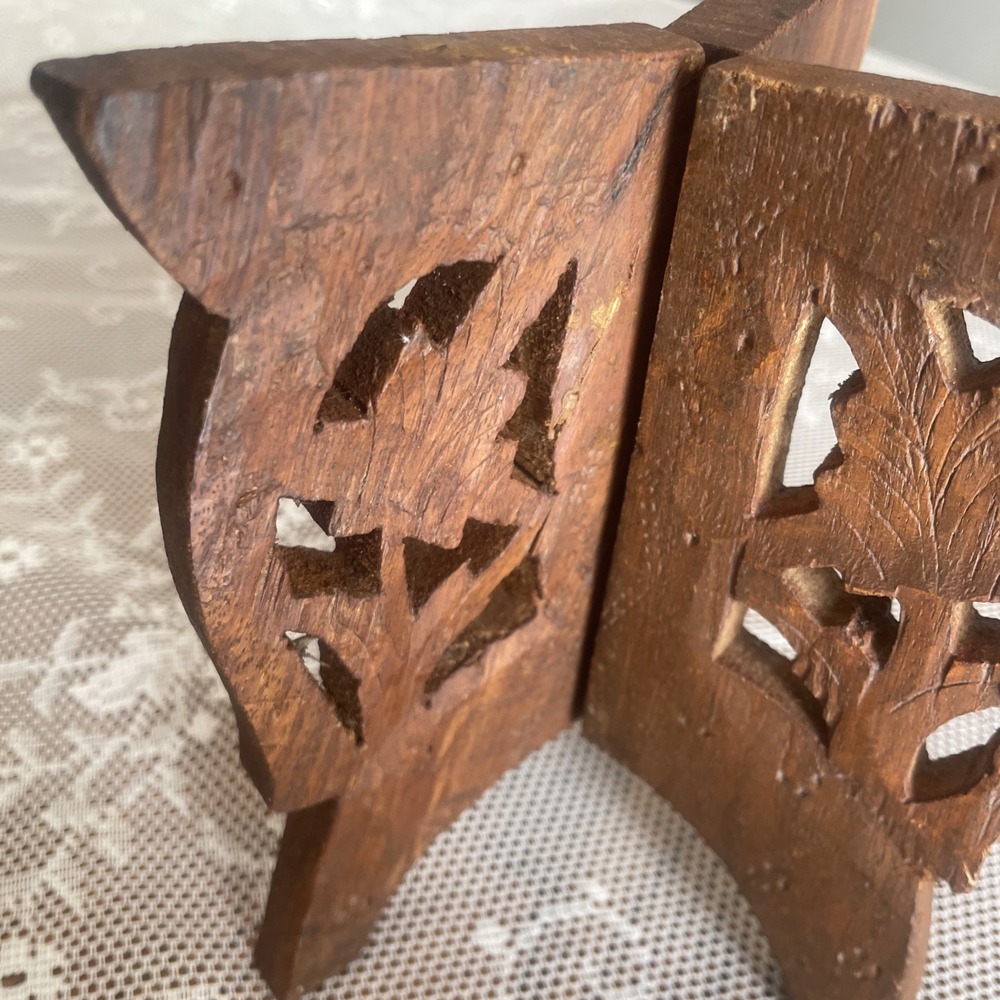 Vintage Hand Carved Wood 3 Leg Folding Mini Plant Book Stand Floral India - Picture 11 of 16